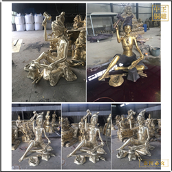 古代坐像打鐵雕塑 